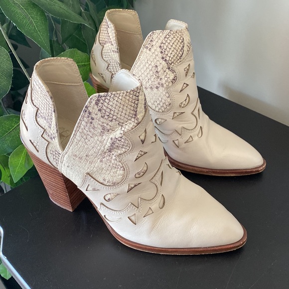 Gianni Bini Cream Cut Out Snakeskin Cowboy Booties - Picture 3 of 13